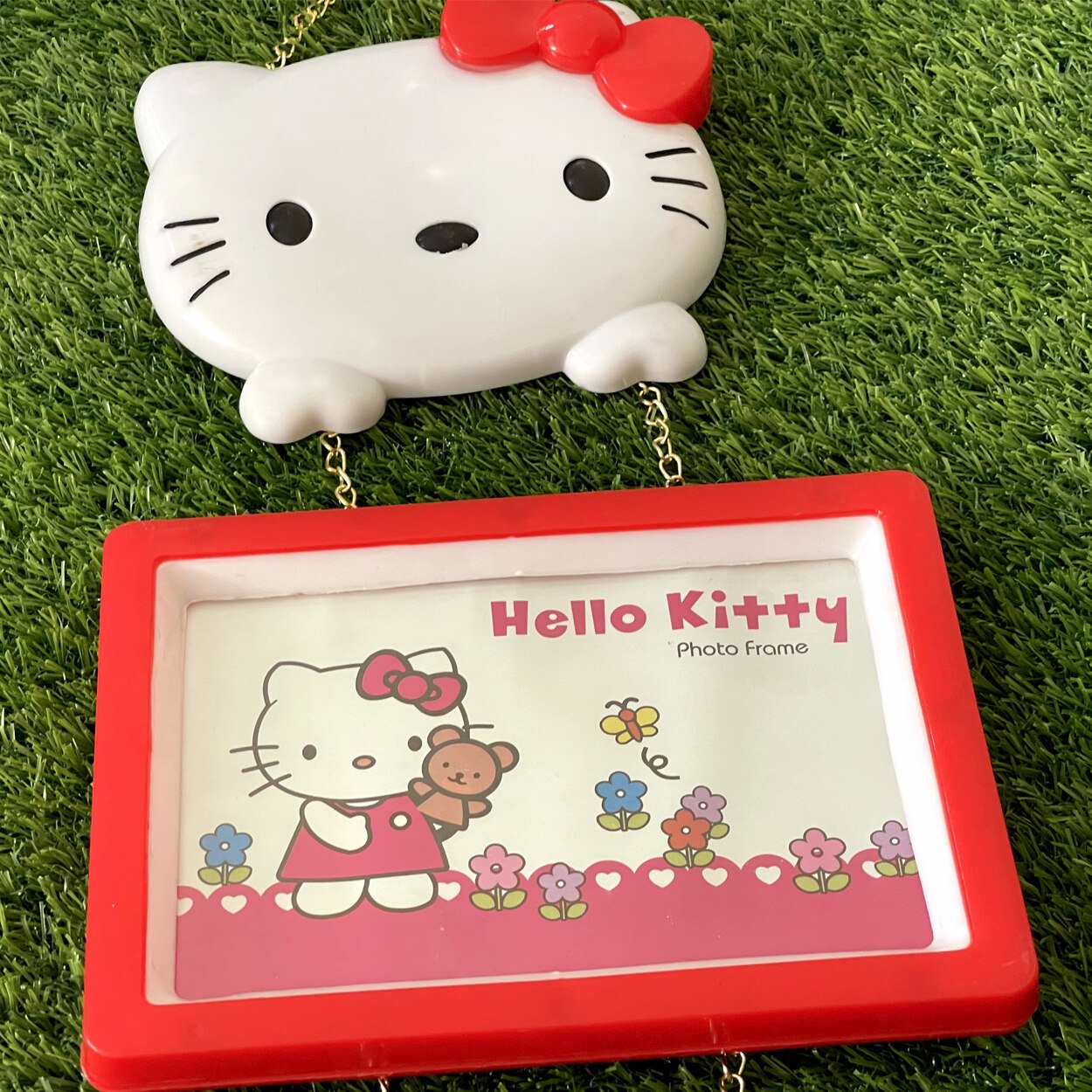 high-qualtiy-hello-kitty-photo-frame_2.jpg